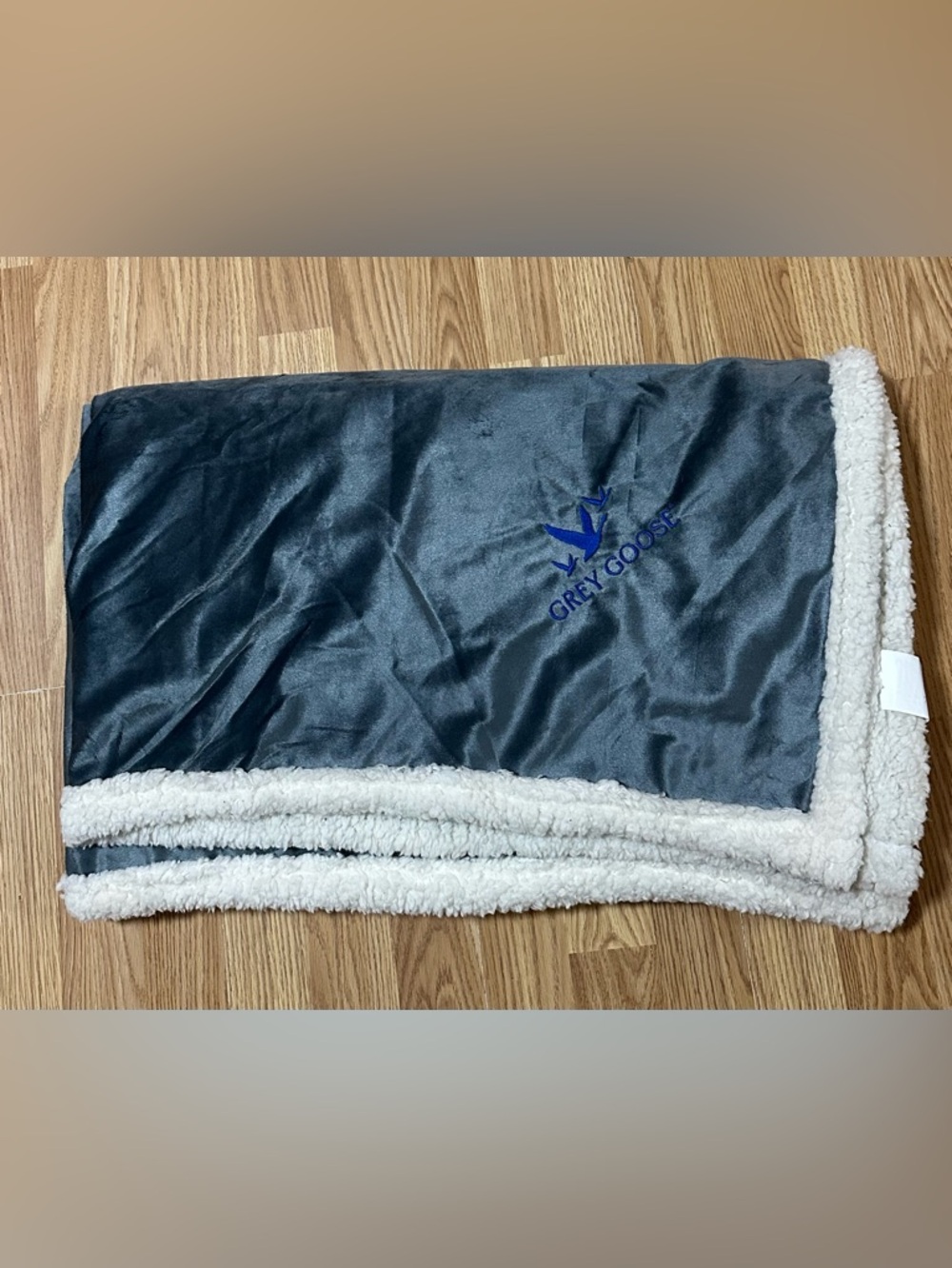 Field & Co Plush Charcoal Gray Sherpa Throw Blanket w/Blue Grey Goose Logo - 5x4